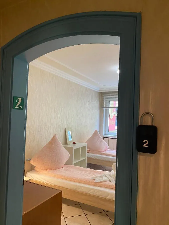 Central Shared Apartment, Friesenplatz Colónia Apartamento